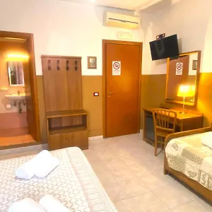 Now Rome-address Via Palestro,56- Breakfast Included Gasthof