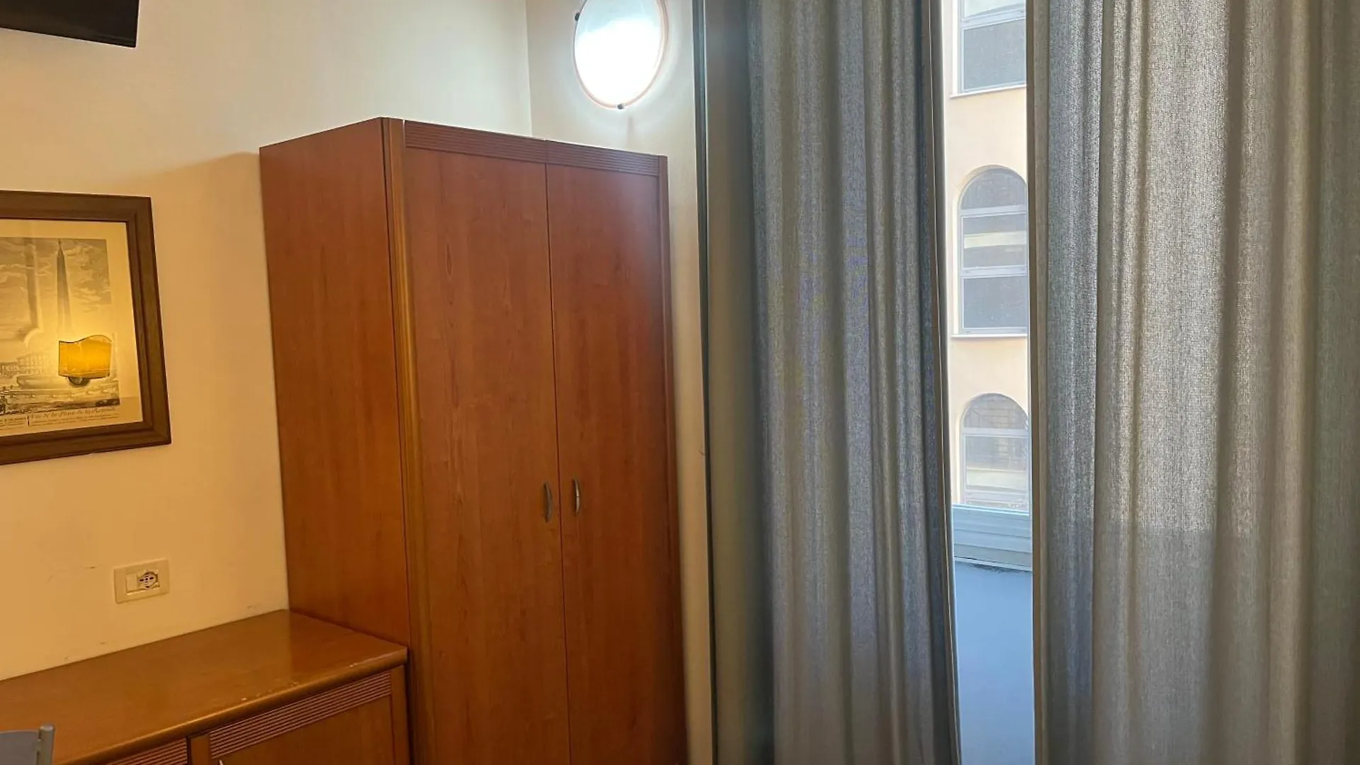 La Casa Di Raffy Hotel Rome Italy